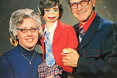 Rank-Favorite-Vinyl-Cover-Shit-Art-Vol.1-231